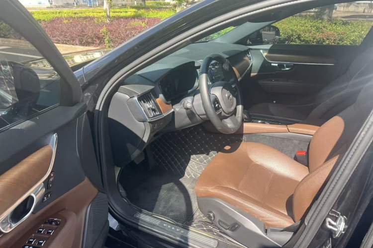 Used Volvo S90 2021 B5 Zhiyi Luxury Edition Interior 2