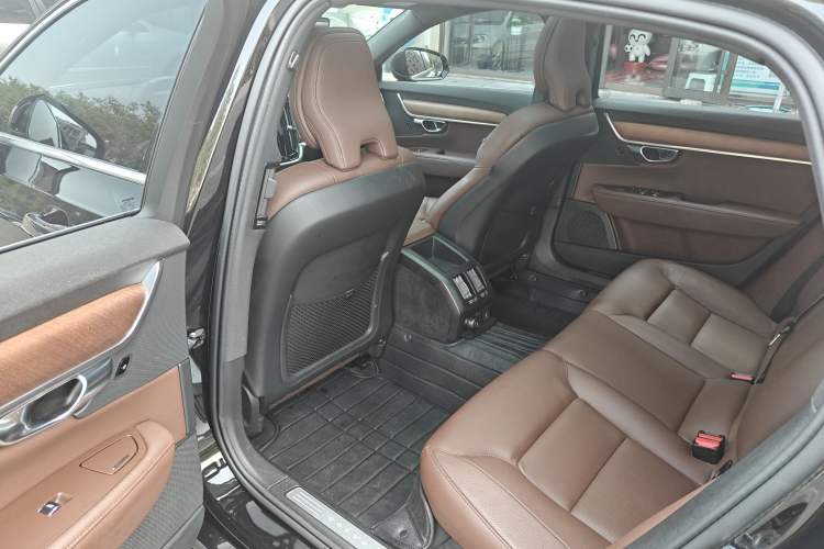 Used Volvo S90 2021 B5 Zhiyi Luxury Edition Interior 3