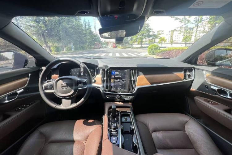 Used Volvo S90 2021 B5 Zhiyi Luxury Edition Interior 3