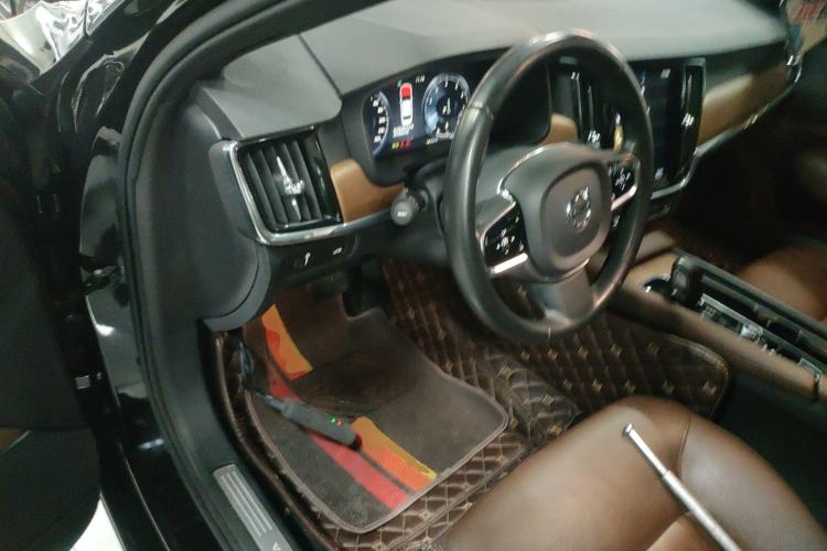 Used Volvo S90 2021 B5 Zhiyi Luxury Edition Interior 3