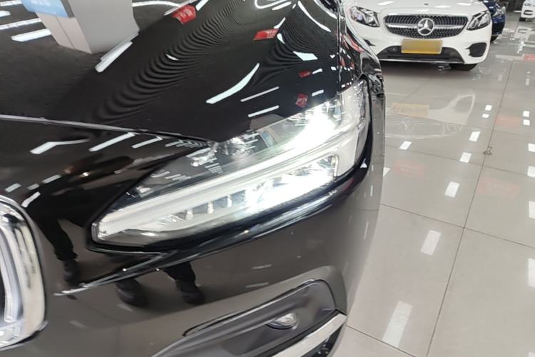 Used Volvo S90 2021 B5 Zhiyi Luxury Edition Left Front Headlight