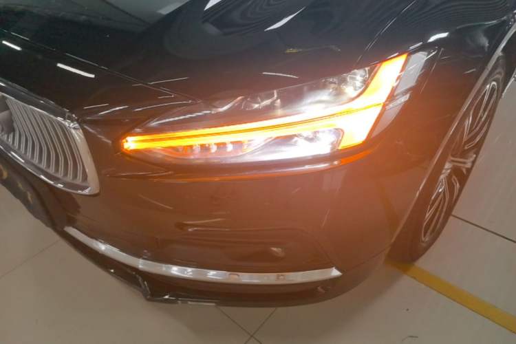 Used Volvo S90 2021 B5 Zhiyuan Luxury Edition Left Front Headlight