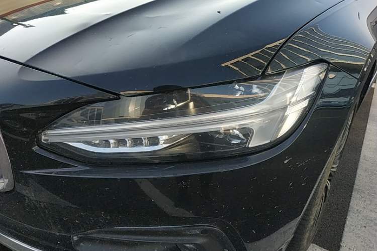 Used Volvo S90 2021 B5 Zhiyuan Luxury Edition Left Front Headlight