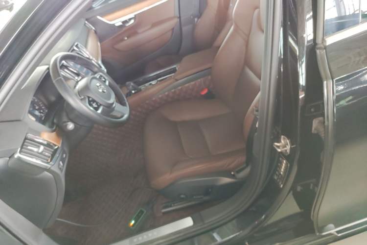 Used Volvo S90 2021 B5 Zhiyi Luxury Edition Left Front Seat