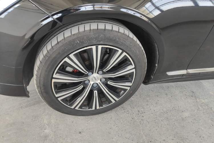 Used Volvo S90 2021 B5 Zhiyi Luxury Edition Left Front Wheel Hub