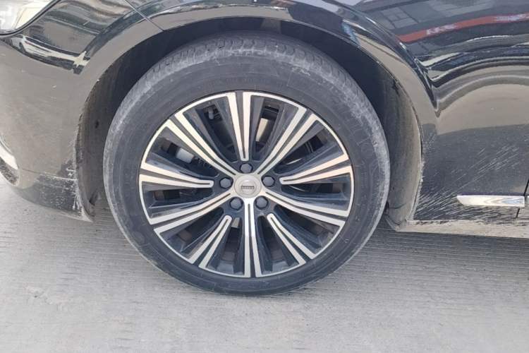 Used Volvo S90 2021 B5 Zhiyi Luxury Edition Left Front Wheel Hub