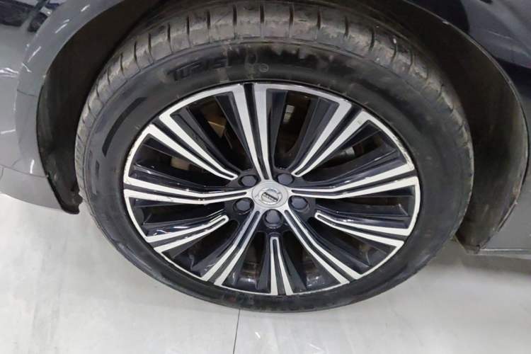 Used Volvo S90 2021 B5 Zhiyi Luxury Edition Left Front Wheel Hub