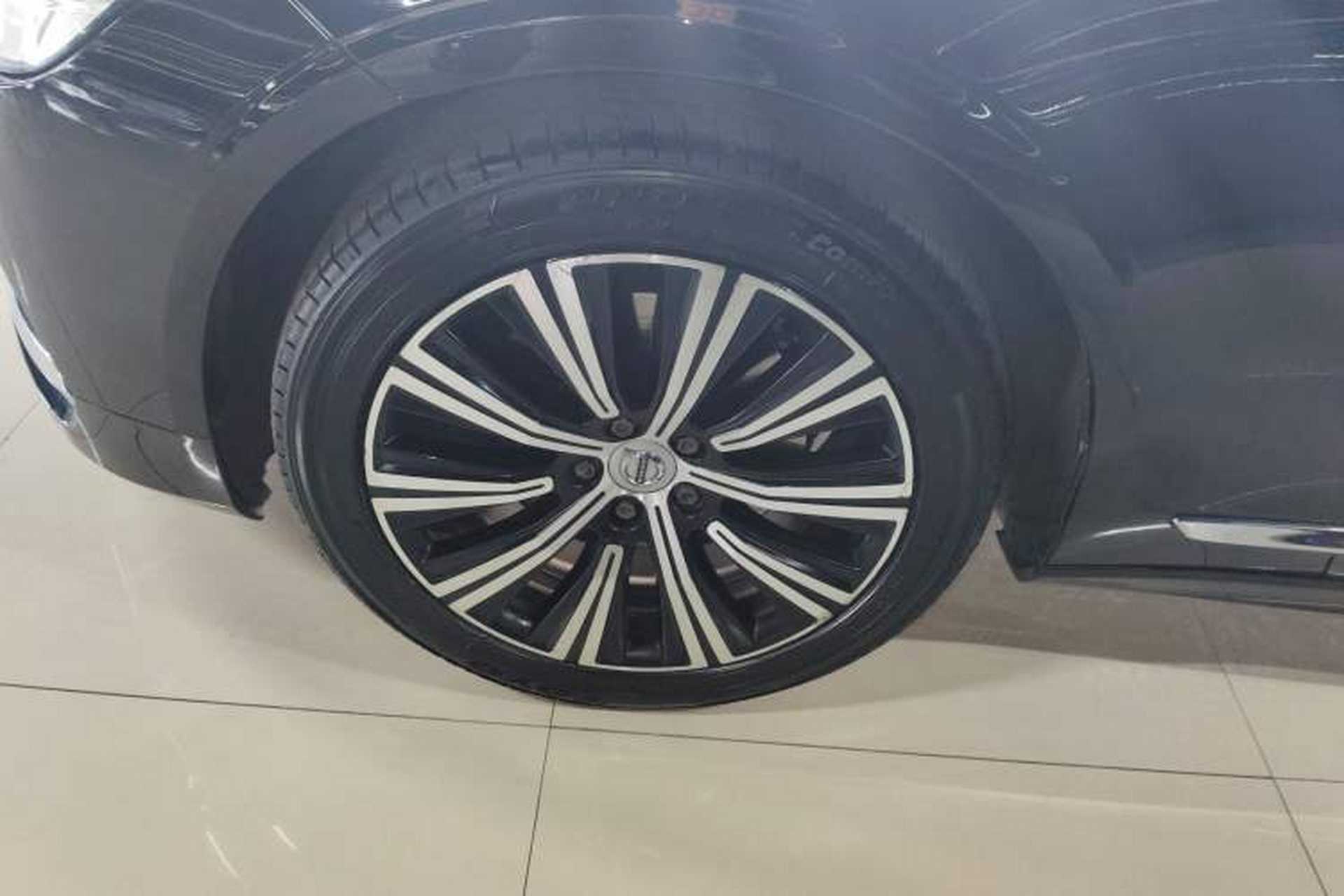 Used Volvo S90 2021 B5 Zhiyi Luxury Edition Left Front Wheel Hub