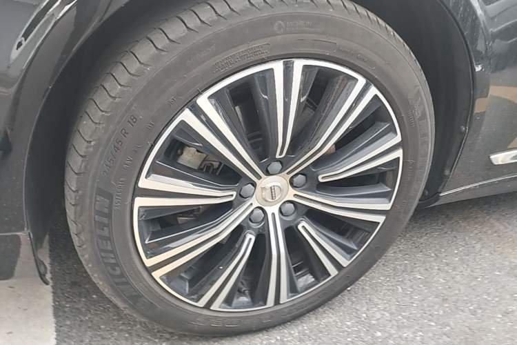Used Volvo S90 2021 B5 Zhiyi Luxury Edition Left Front Wheel Hub