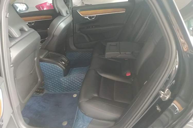 Used Volvo S90 2021 B5 Zhiyi Luxury Edition Left Rear Seat