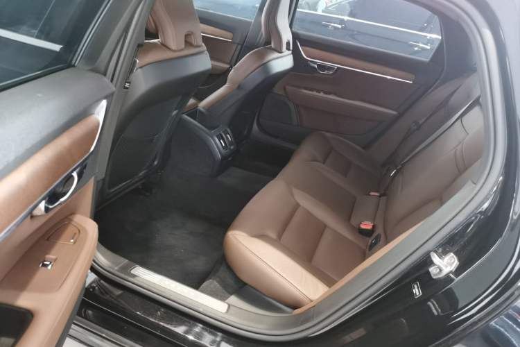 Used Volvo S90 2021 B5 Zhiyi Luxury Edition Left Rear Seat