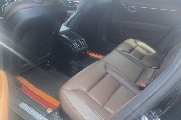 Used Volvo S90 2021 B5 Zhiyi Luxury Edition Left Rear Seat