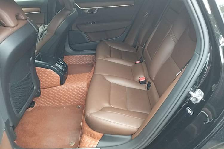 Used Volvo S90 2021 B5 Zhiyi Luxury Edition Left Rear Seat