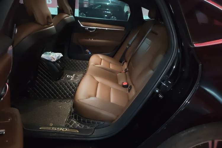 Used Volvo S90 2021 B5 Zhiyi Luxury Edition Left Rear Seat