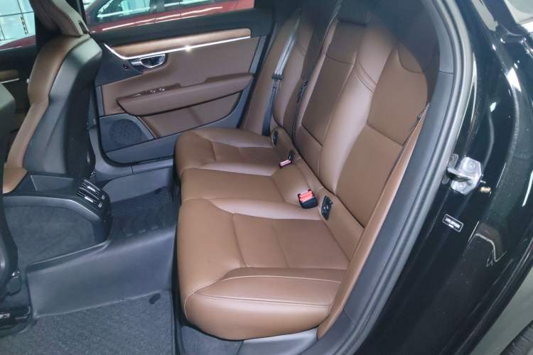 Used Volvo S90 2021 B5 Zhiyi Luxury Edition Left Rear Seat