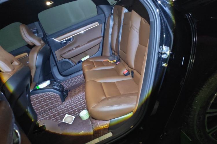 Used Volvo S90 2021 B5 Zhiyi Luxury Edition Left Rear Seat