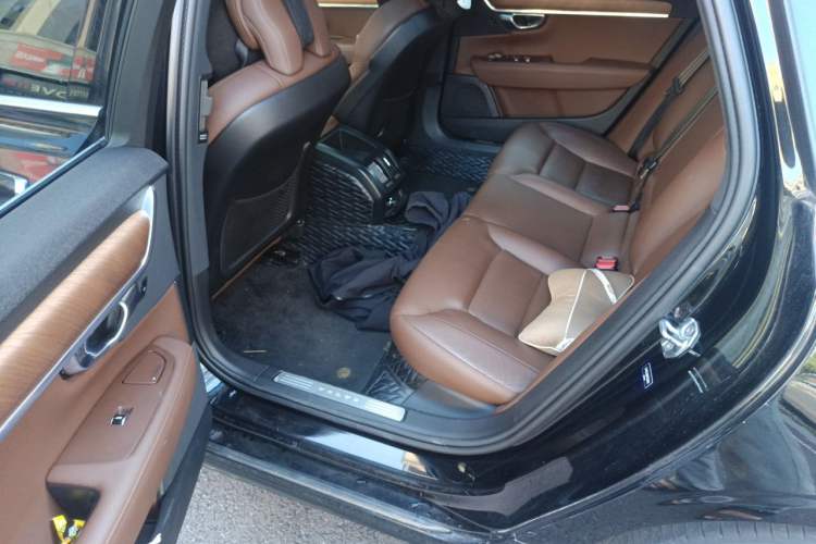 Used Volvo S90 2021 B5 Zhiyi Luxury Edition Left Rear Seat