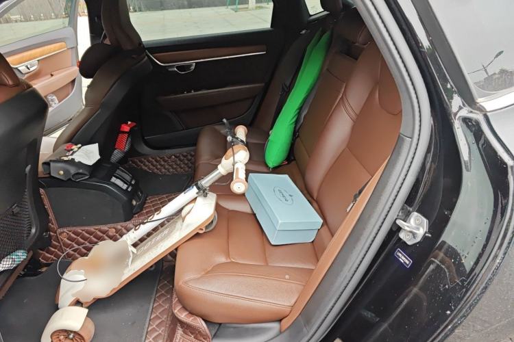 Used Volvo S90 2021 B5 Zhiyi Luxury Edition Left Rear Seat