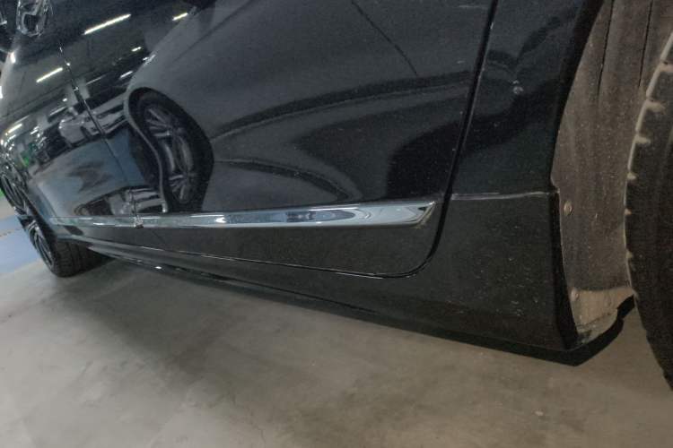 Used Volvo S90 2021 B5 Luxury Smart Edition Left Side Sill