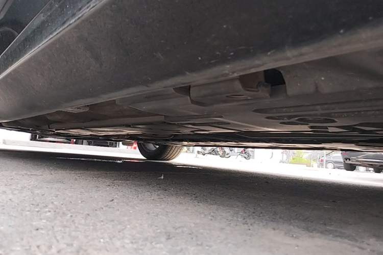 Used Volvo S90 2021 B5 Zhiyi Luxury Edition Left Side Sill