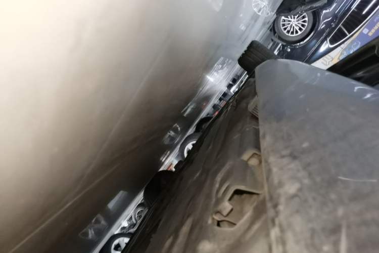 Used Volvo S90 2021 B5 Zhiyi Luxury Edition Left Side Sill