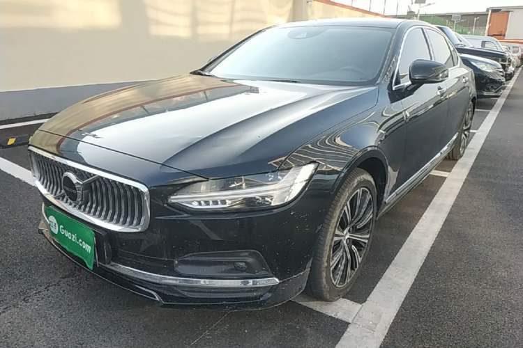Used Volvo S90 2021 B5 Zhiyuan Luxury Edition Guazi used car, China used car export, Used car for sale, Used  cars, Cheapest cars for sale