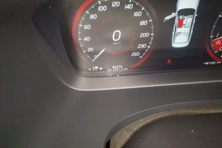 Used Volvo S90 2021 B5 Zhiyi Luxury Edition Odometer Close Up