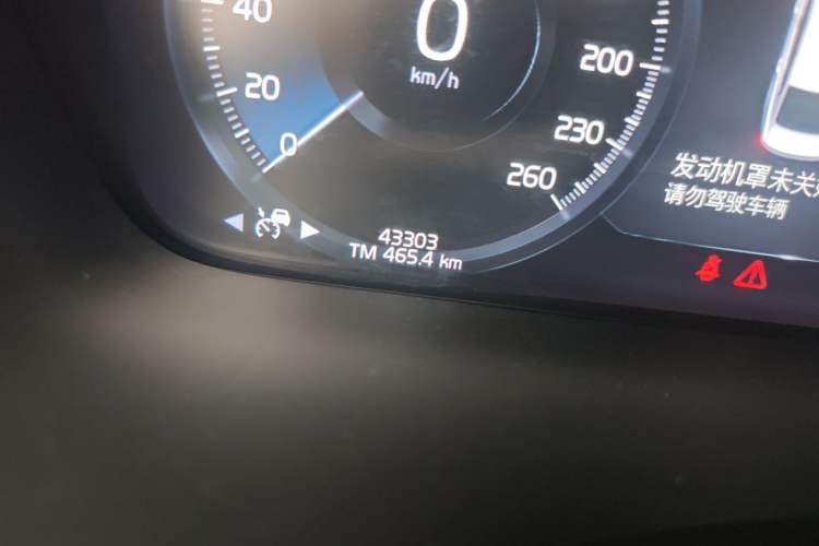 Used Volvo S90 2021 B5 Zhiyuan Luxury Edition Odometer Close Up