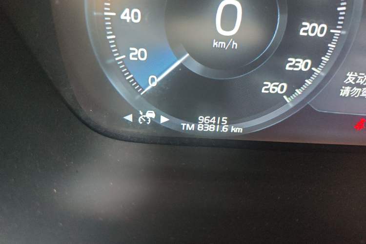 Used Volvo S90 2021 B5 Zhiyuan Luxury Edition Odometer Close Up
