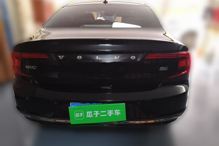 Used Volvo S90 2021 B5 Zhiyuan Luxury Edition Rear