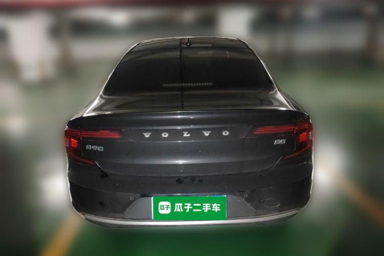 Used Volvo S90 2021 B5 Zhiyuan Luxury Edition Rear