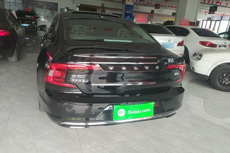 Used Volvo S90 2021 B5 Zhiyi Luxury Edition Rear