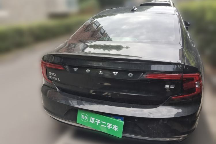 Used Volvo S90 2021 B5 Zhiyuan Luxury Edition Rear