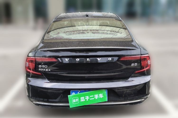 Used Volvo S90 2021 B5 Zhiyuan Luxury Edition Rear
