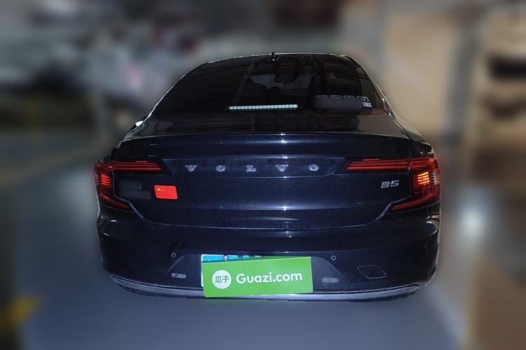 Used Volvo S90 2021 B5 Zhiyuan Luxury Edition Rear