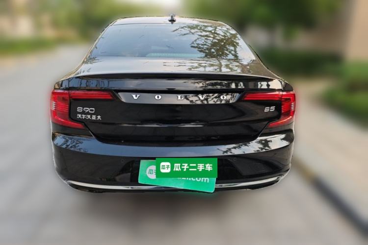 Used Volvo S90 2021 B5 Zhiyuan Luxury Edition Rear