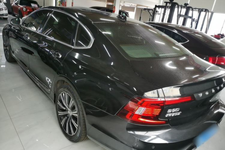 Used Volvo S90 2021 B5 Zhiyi Luxury Edition Rear