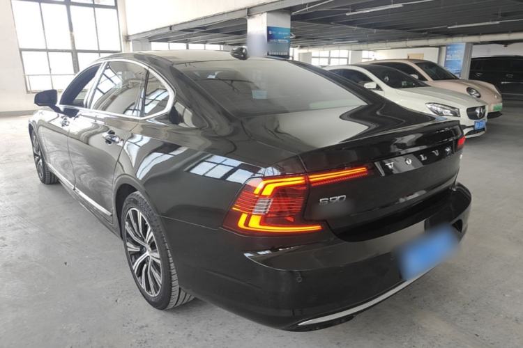 Used Volvo S90 2021 B5 Zhiyi Luxury Edition Rear Left 45 Deg