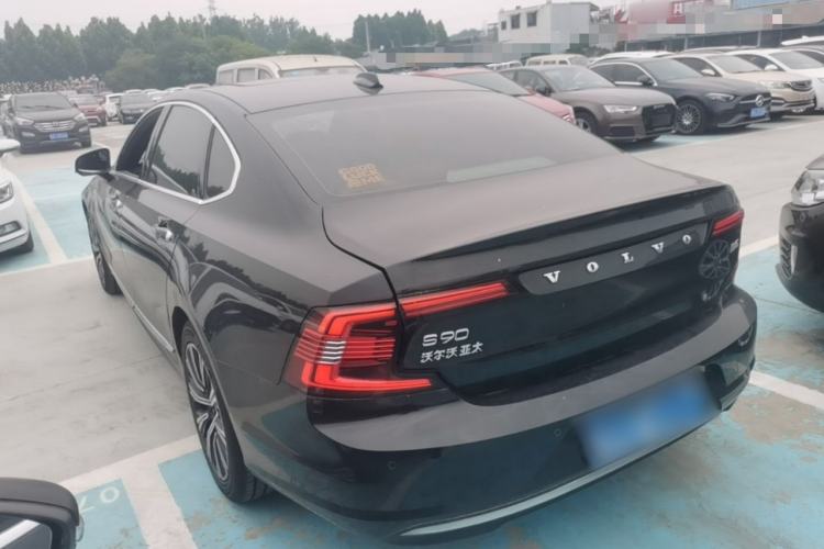 Used Volvo S90 2021 B5 Zhiyi Luxury Edition Rear Left 45 Deg