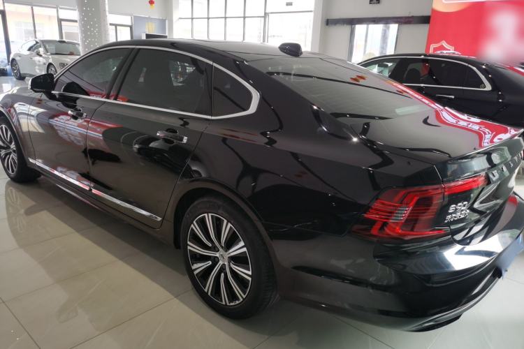 Used Volvo S90 2021 B5 Zhiyi Luxury Edition Rear Left 45 Deg