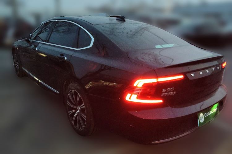 Used Volvo S90 2021 B5 Zhiyi Luxury Edition Rear Left 45 Deg