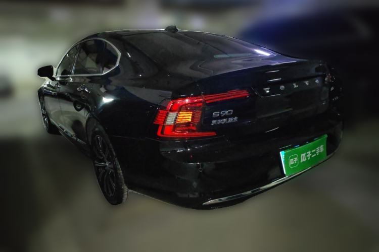 Used Volvo S90 2021 B5 Zhiyi Luxury Edition Rear Left 45 Deg