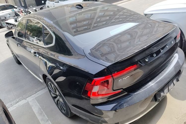Used Volvo S90 2021 B5 Zhiyi Luxury Edition Rear Left 45 Deg