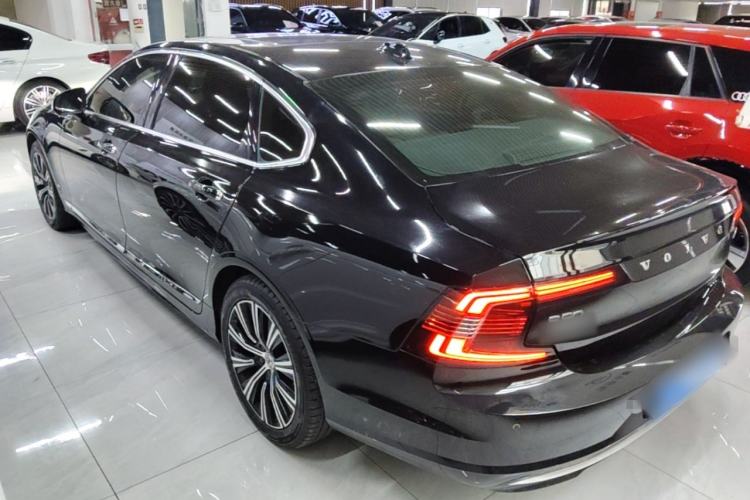 Used Volvo S90 2021 B5 Zhiyi Luxury Edition Rear Left 45 Deg