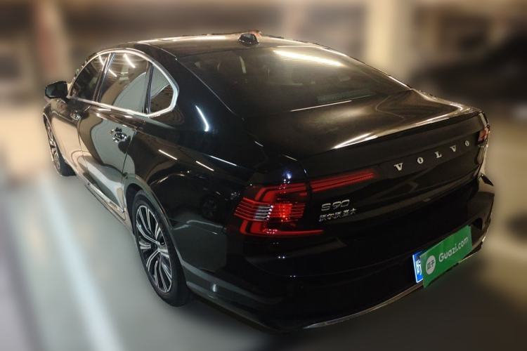 Used Volvo S90 2021 B5 Zhiyi Luxury Edition Rear Left 45 Deg
