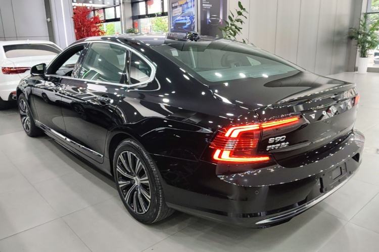 Used Volvo S90 2021 B5 Zhiyuan Luxury Edition Rear Left 45 Deg