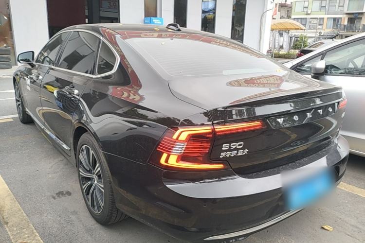 Used Volvo S90 2021 B5 Zhiyi Luxury Edition Rear Left 45 Deg
