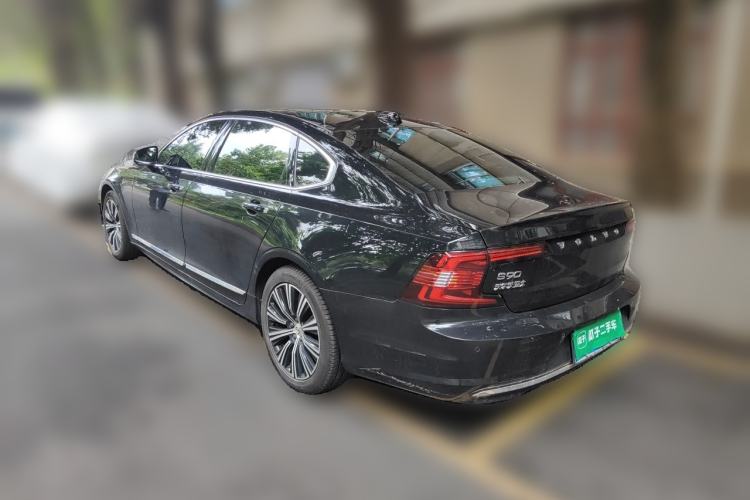Used Volvo S90 2021 B5 Zhiyi Luxury Edition Rear Left 45 Deg