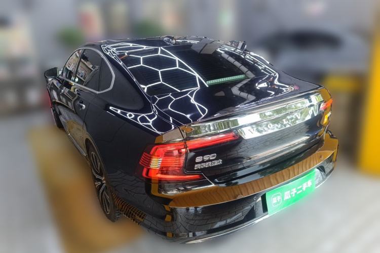 Used Volvo S90 2021 B5 Luxury Smart Edition Rear Left 45 Deg