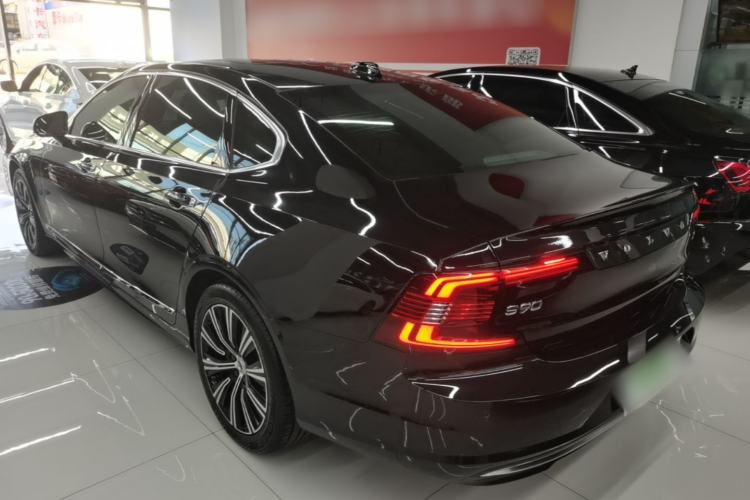 Used Volvo S90 2021 B5 Zhiyi Luxury Edition Rear Left 45 Deg